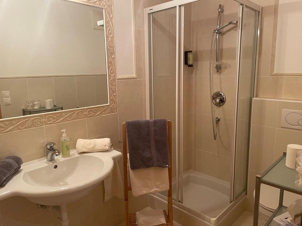 조크버그 Residenz Am Berg 아파트 외부 사진